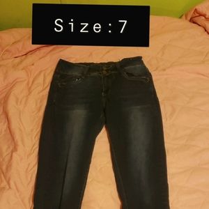 Jeggings & Jeans & Joggers